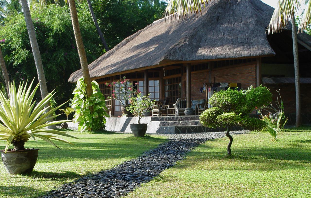 Ciliks Beach Garden Kubutambahan  Buitenkant foto