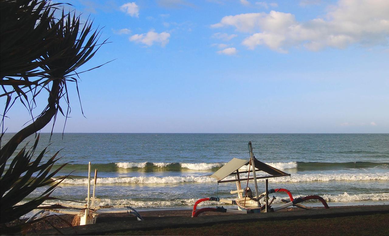 Ciliks Beach Garden Kubutambahan  Buitenkant foto