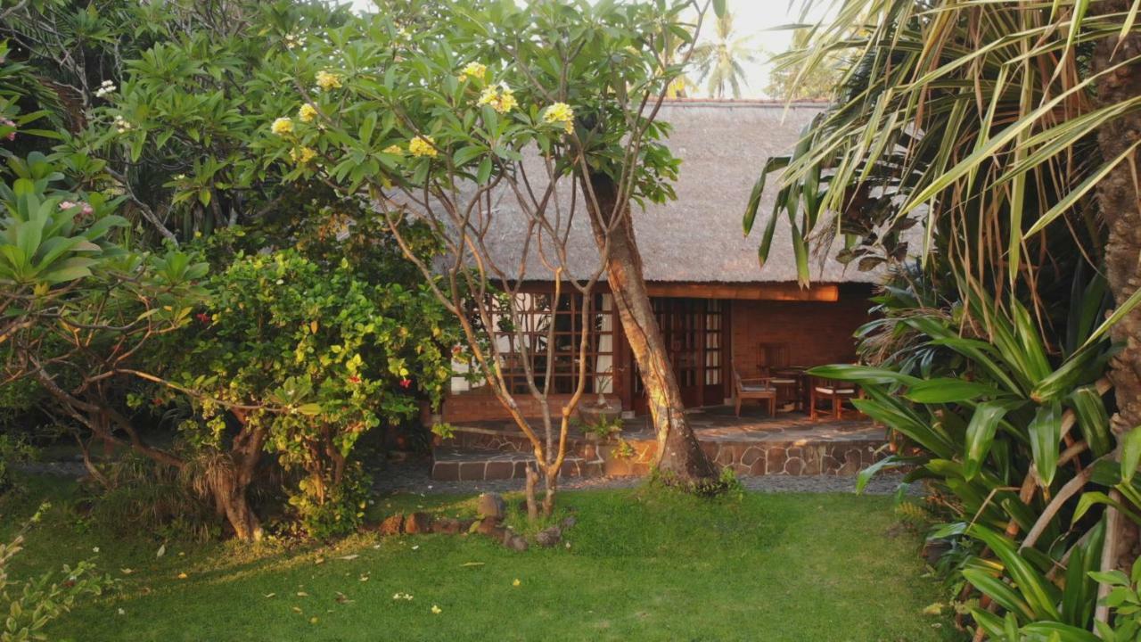 Ciliks Beach Garden Kubutambahan  Buitenkant foto