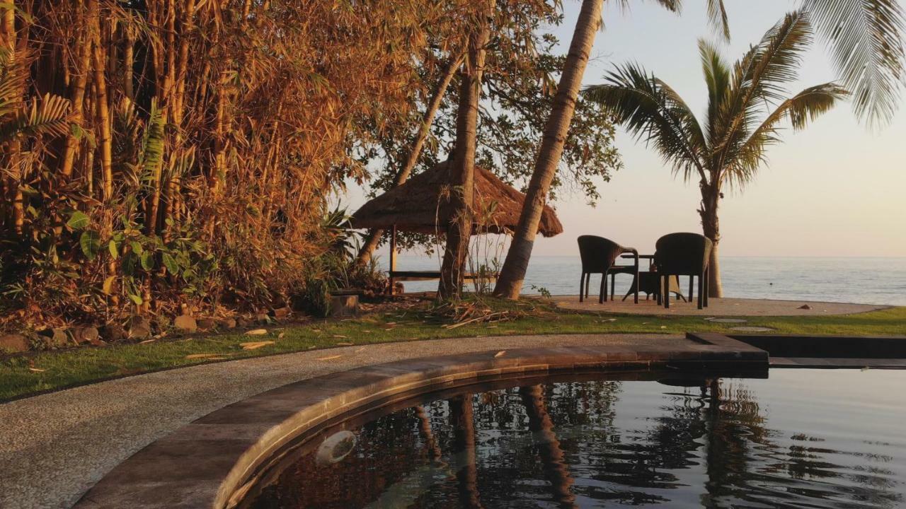 Ciliks Beach Garden Kubutambahan  Buitenkant foto