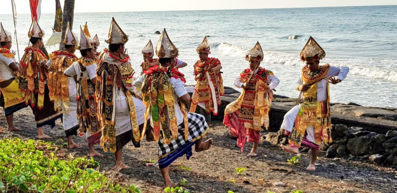 Ciliks Beach Garden Kubutambahan  Buitenkant foto