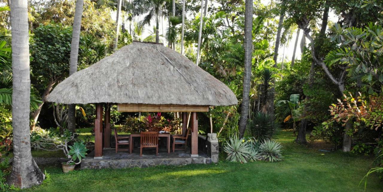 Ciliks Beach Garden Kubutambahan  Buitenkant foto